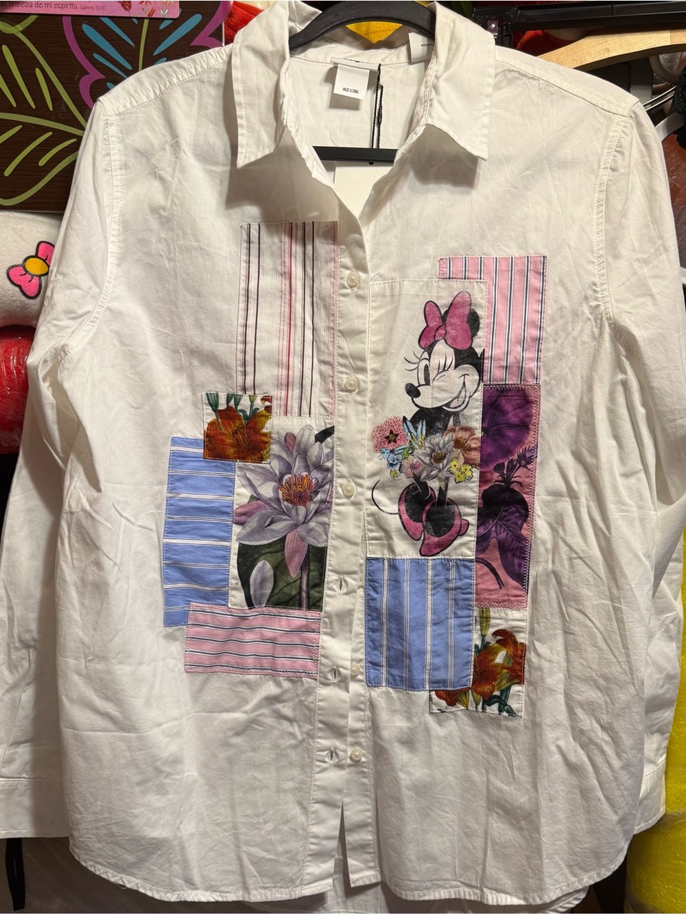 Desigual White Button-Down Shirt with Minnie Mouse Patchwork